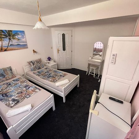 Guesthouse Flora Китен Экстерьер фото