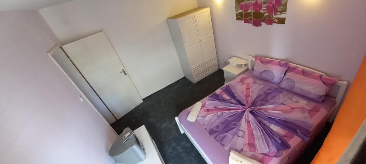 Guesthouse Flora Китен Экстерьер фото