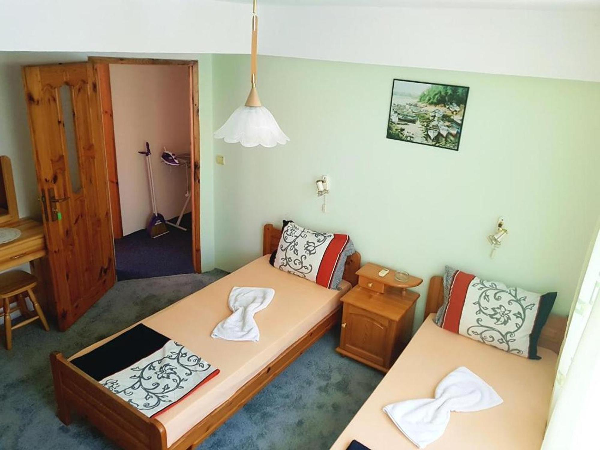 Guesthouse Flora Китен Экстерьер фото